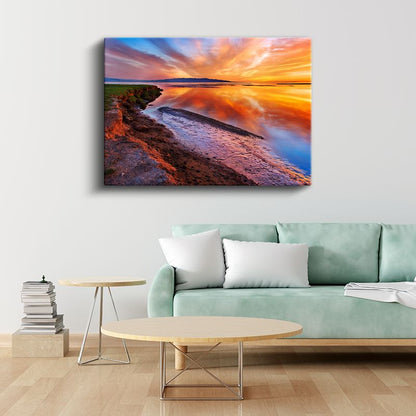 Alev Renkli Gün Batımı - Sahilde Altın Yansımalar Kanvas Tablo