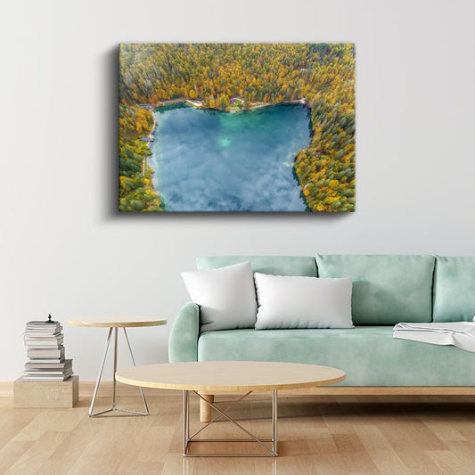 Sonbahar Gölü - Turkuaz Sular ve Altın Ormanlar Kanvas Tablo