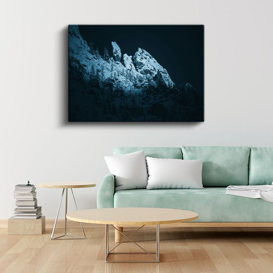 Karlı Zirveler - Gece Aydınlanan Dağ Silüeti Kanvas Tablo