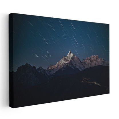 Yıldız İzleri - Gece Aydınlanan Dağ Zirvesi Kanvas Tablo