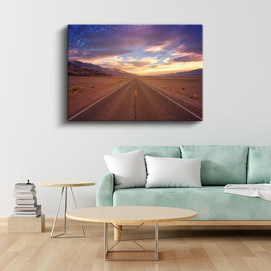 Çöl Yolu - Renkli Gökyüzü Altında Kanvas Tablo