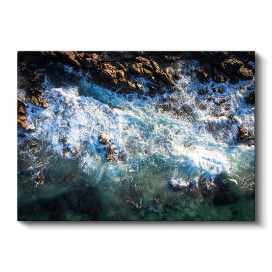 Turkuaz Dalgalar - Kayalıklarda Dans Eden Köpüklü Deniz Kanvas Tablo