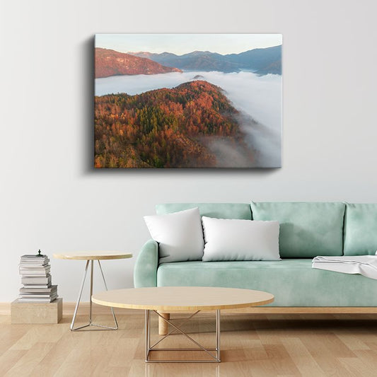 Sonbahar Ormanı - Sis Örtüsü Altında Kızıl Ağaçlar Kanvas Tablo