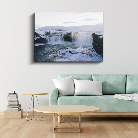 Buzul Şelale - Karlı Dağların Arasında Akan Turkuaz Sular Kanvas Tablo