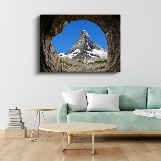Karlı Zirve - Mağaradan Görünen Muhteşem Dağ Manzarası Kanvas Tablo