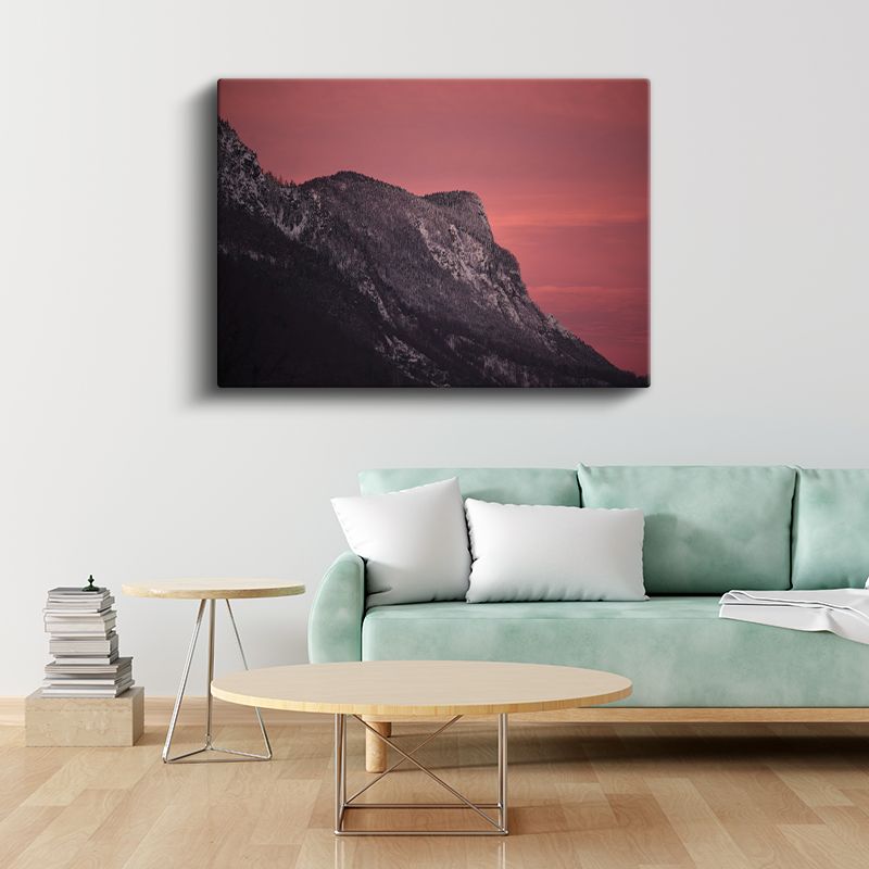Alacakaranlık Dağları - Pembe Gökyüzünün Altında Heybetli Zirve Kanvas Tablo