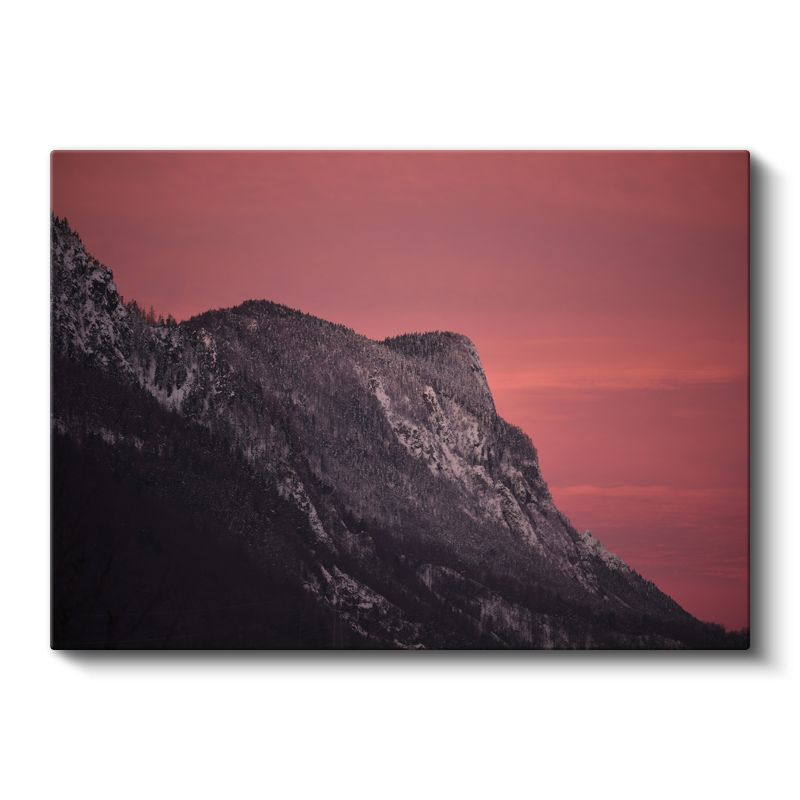 Alacakaranlık Dağları - Pembe Gökyüzünün Altında Heybetli Zirve Kanvas Tablo