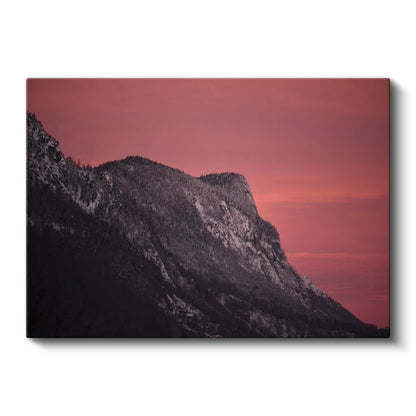 Alacakaranlık Dağları - Pembe Gökyüzünün Altında Heybetli Zirve Kanvas Tablo