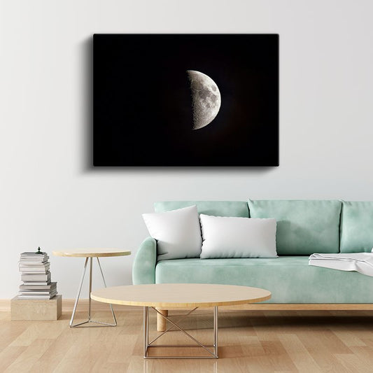 Hilal Ay - Gecenin Sessiz Bekçisinin Zarif Silüeti Kanvas Tablo