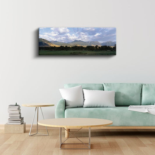 Dağ Silsilesi - Yeşil Vadiler ve Bulutlu Zirveler Kanvas Tablo
