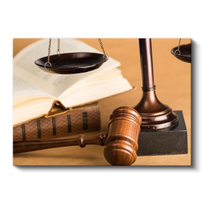 Avukat - Adalet Terazisi ve Hukuk Kitabı Kanvas Tablo