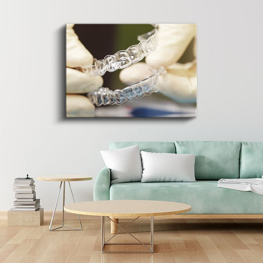 Diş Hekimi - Şeffaf Diş Plakları Kanvas Tablo