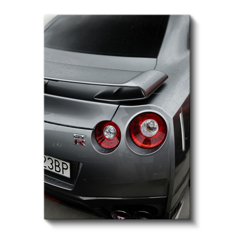 Nissan GT-R - İkonik Japon Performans Otomobilinin Arka Detayı Kanvas Tablo