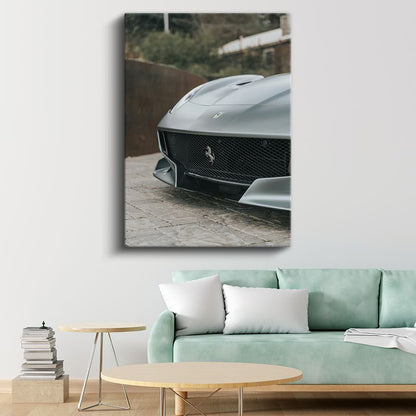 Ferrari - İtalyan Süper Otomobilinin Zarif Ön Izgara Detayı Kanvas Tablo