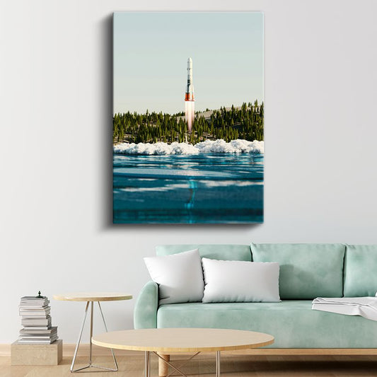 Roket Fırlatma - Su Kenarından Yükselen Uzay Roketi Kanvas Tablo