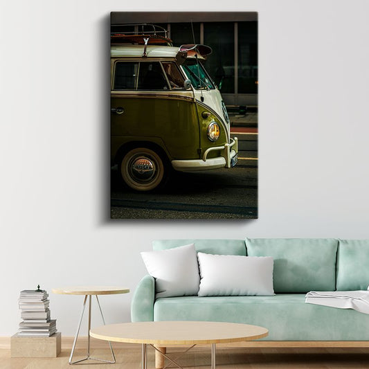 Volkswagen T1 - Klasik Yeşil Minibüs Portresi Kanvas Tablo