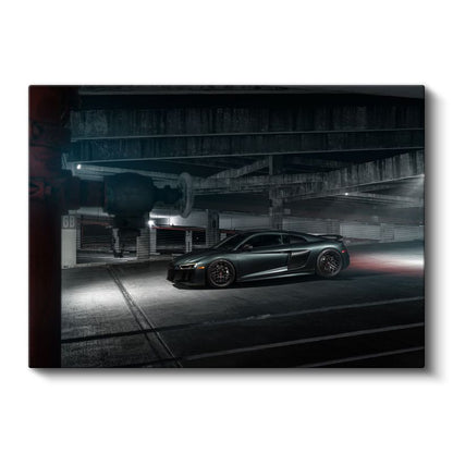 Audi R8 - Karanlık Otoparkta Lüks Spor Otomobil Kanvas Tablo