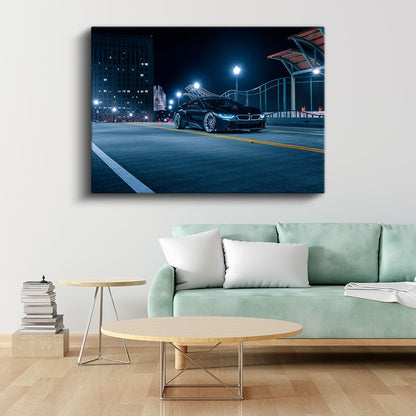 BMW i8 - Gece Şehir Manzarasında Lüks Spor Otomobil Kanvas Tablo