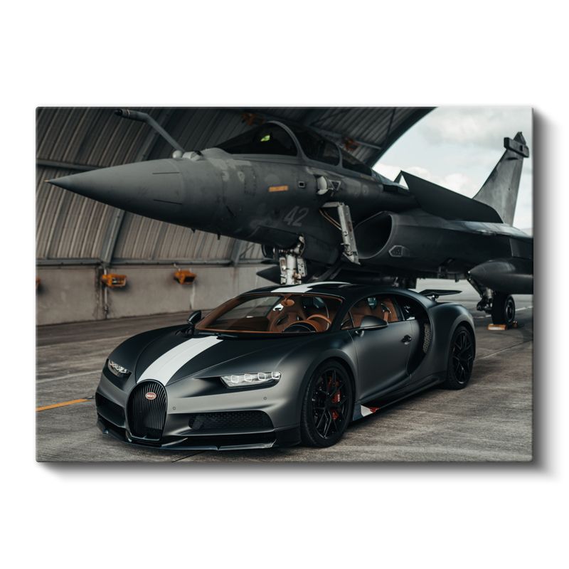Bugatti Chiron Sport - Savaş Uçağı Yanında Mat Gri Hipercar Kanvas Tablo