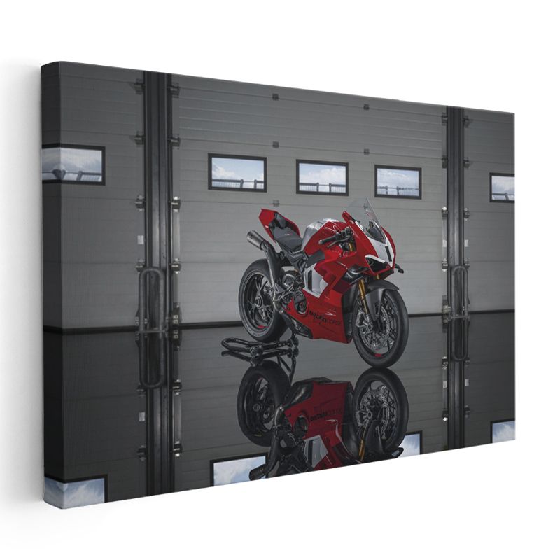 Ducati Panigale V4 - Kırmızı Yarış Motosikleti Kanvas Tablo