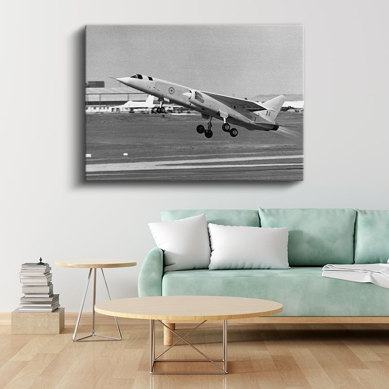 Askeri Jet - Kalkış Anında Klasik Savaş Uçağı Kanvas Tablo