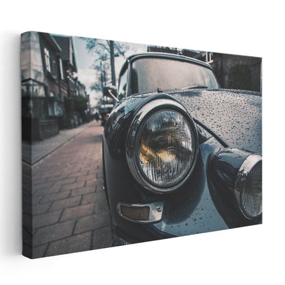Klasik Otomobil Farı - Yağmur Damlalarıyla Nostaljik Detay Kanvas Tablo