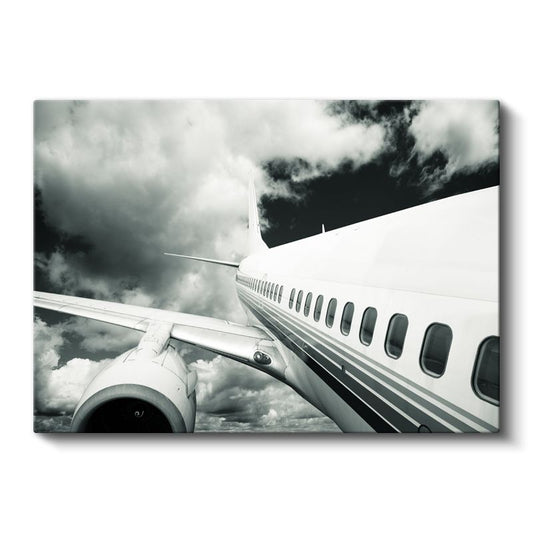 Boeing Yolcu Uçağı - Bulutlar Arasında Yükselen Jet Kanvas Tablo