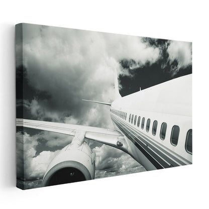 Boeing Yolcu Uçağı - Bulutlar Arasında Yükselen Jet Kanvas Tablo