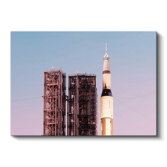 Saturn V Roket - Fırlatma Rampasında Uzay Aracı Kanvas Tablo