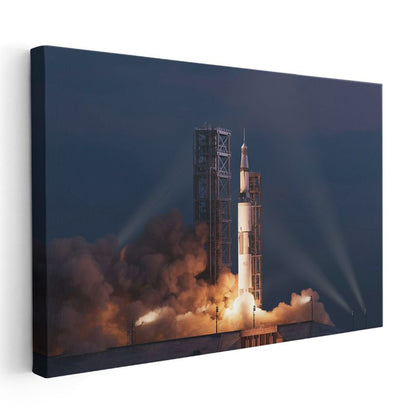 Saturn V Roketi - Fırlatma Anında Uzay Aracı Kanvas Tablo