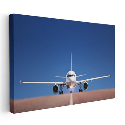 Yolcu Uçağı - Pist Üzerinde Kalkışa Hazır Kanvas Tablo