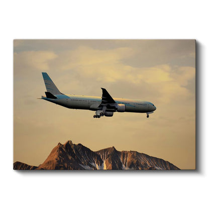 Boeing 777 - Dağlar Üzerinde Uçuş Kanvas Tablo