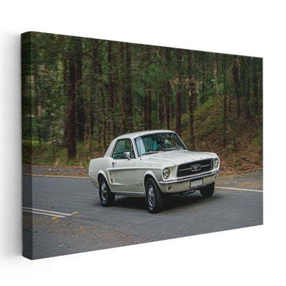 Ford Mustang 1967 - Orman Yolunda Amerikan Klasiği Kanvas Tablo