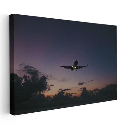 Yolcu Uçağı Silueti - Gün Batımında İniş Anı Kanvas Tablo