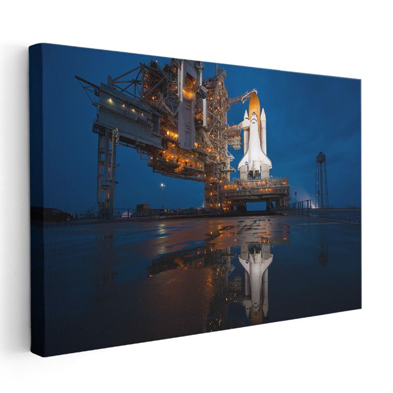 Uzay Mekiği - Fırlatma Rampasında Hazır Kanvas Tablo