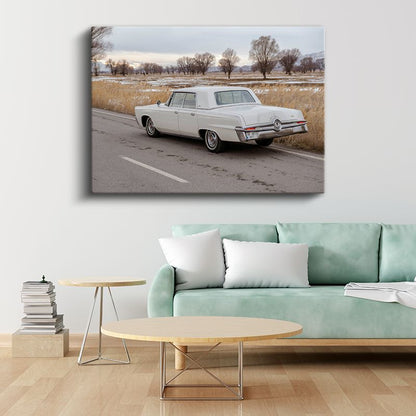 Imperial Crown - Beyaz Klasik Amerikan Sedan Kanvas Tablo