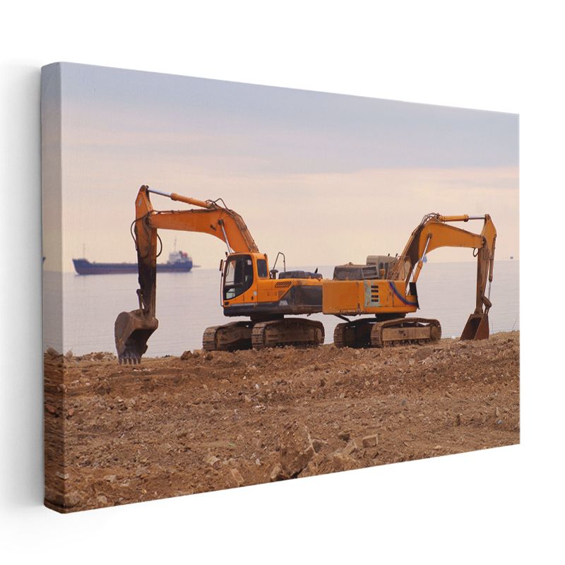 İş Makineleri İkilisi - Sahil Kenarında Çalışan Ekskavatörler Kanvas Tablo