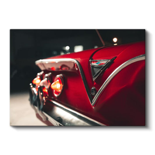 Chevrolet Impala - Klasik Kırmızı Amerikan Otomobilinin Detayı Kanvas Tablo