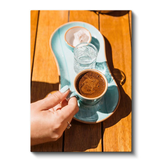 Kahve Molası - Güneşli Masada Türk Kahvesi Sunumu Kanvas Tablo