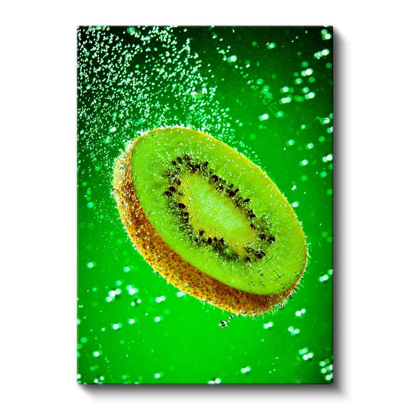 Taze Kivi Dilimi - Yeşil Suda Serinletici Meyve Kanvas Tablo