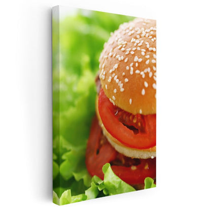 Hamburger - Taze Domates ve Yeşillikli Lezzet Kanvas Tablo