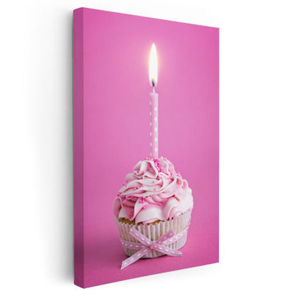 Doğum Günü Cupcake - Pembe Krema ve Mum Detaylı Tatlı Kanvas Tablo