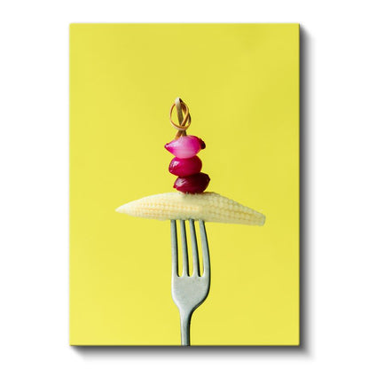 Mısır ve Turp - Çatalla Sunulan Renkli Kontrast Kanvas Tablo