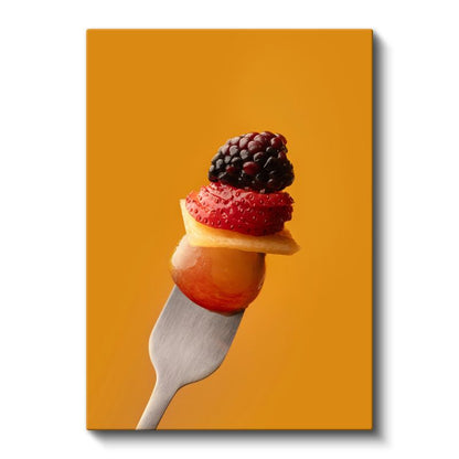 Meyve Harmonisi - Çatal Üzerinde Renkli Meyveler Kanvas Tablo