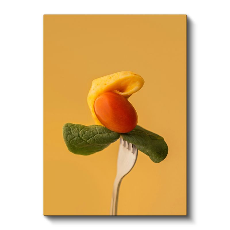 Renkli Salata - Çatalla Sunulan Taze Malzemeler Kanvas Tablo