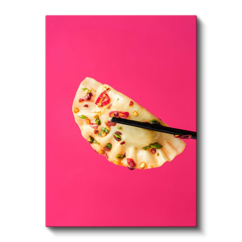 Baharatlı Dumpling - Çubuklarla Sunulmuş Asya Mutfağı Kanvas Tablo