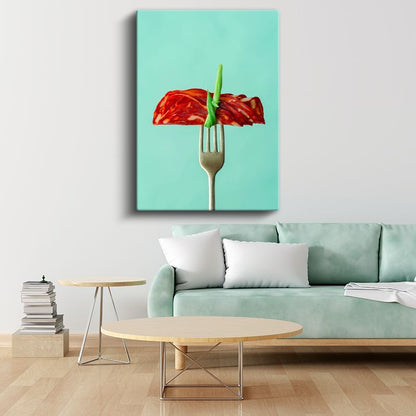 İtalyan Charcuterie - Çatalda Sucuk Dilimi Kanvas Tablo