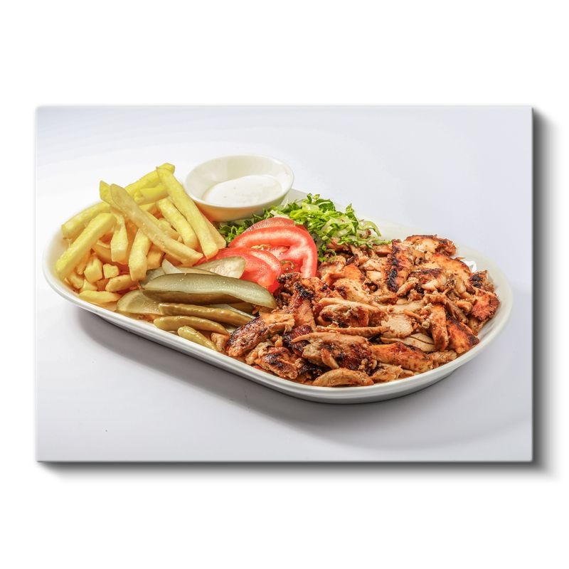 Tavuk Porsiyon - Patates Kızartması ve Garnitürlerle Sunulan Lezzet Kanvas Tablo