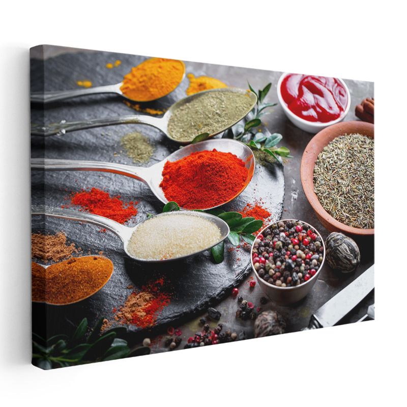 Renkli Baharatlar - Kaşıklarda Sunulan Egzotik Tatlar Kanvas Tablo