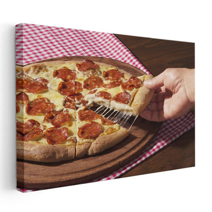 Pepperoni Pizza - Uzayan Peynirli Dilim Anı Kanvas Tablo